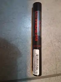 REVLON - So fierce! - Eyes wide open