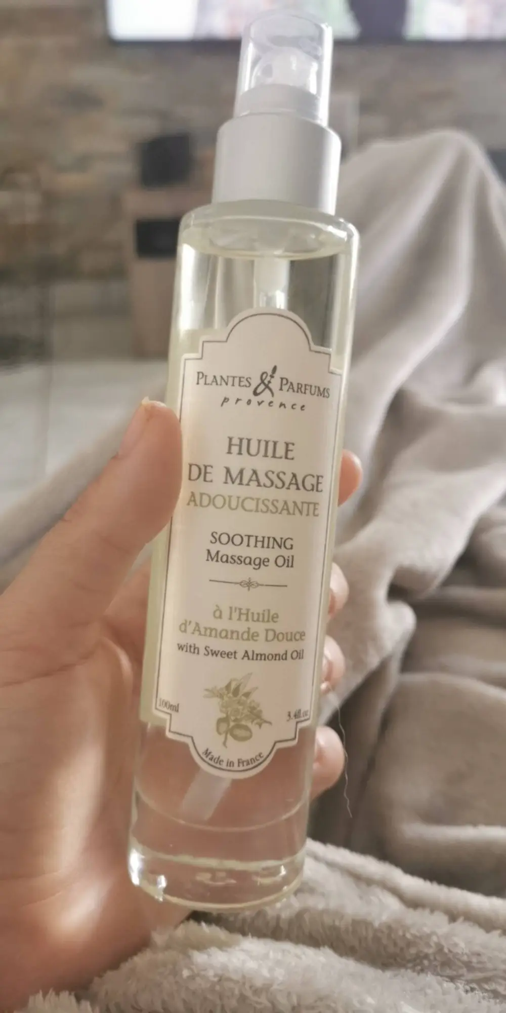 PLANTES & PARFUMS PROVENCE - Huile de massage adoucissante