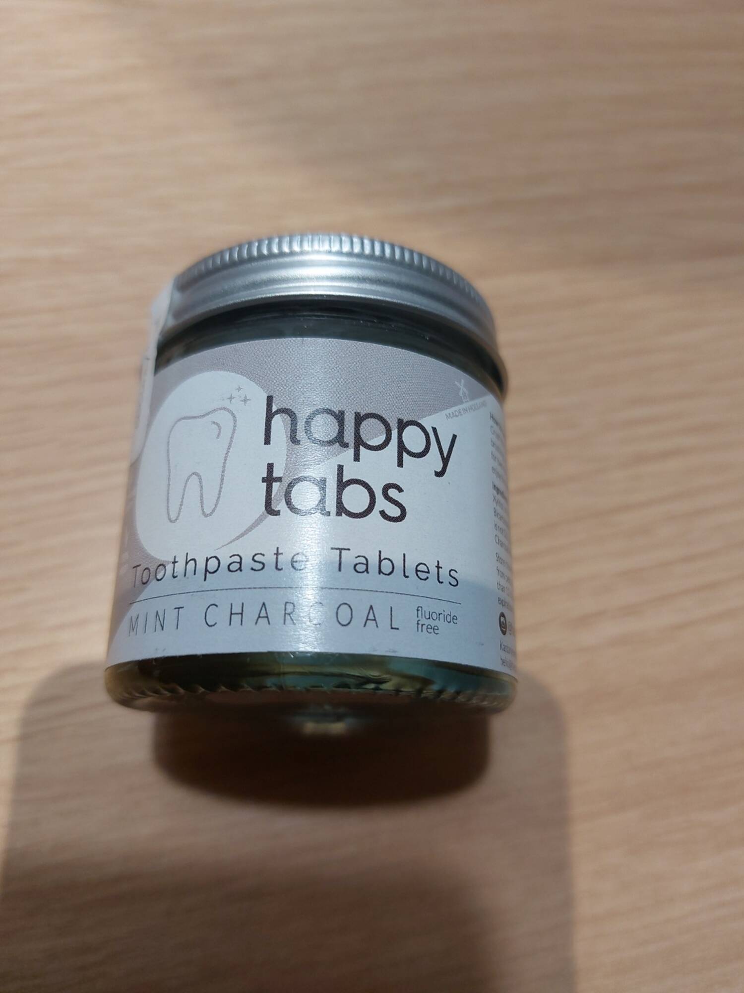 HAPPY TABS - Toophpaste tablets