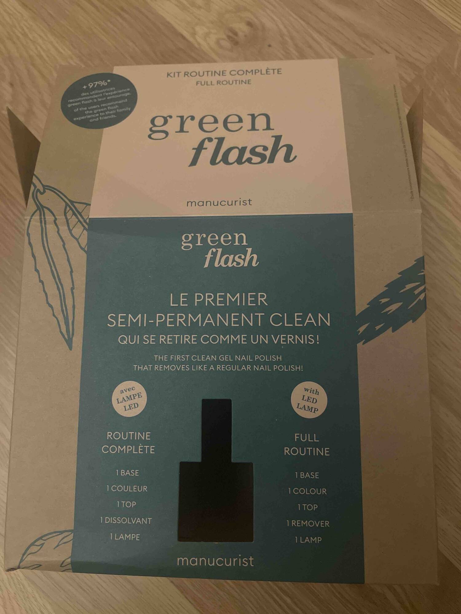 MANUCURIST - Green flash - Le premier semi-parmanent clean