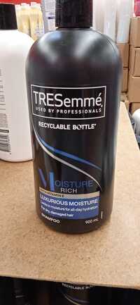 TRESEMMÉ - Moisture rich Shampoo