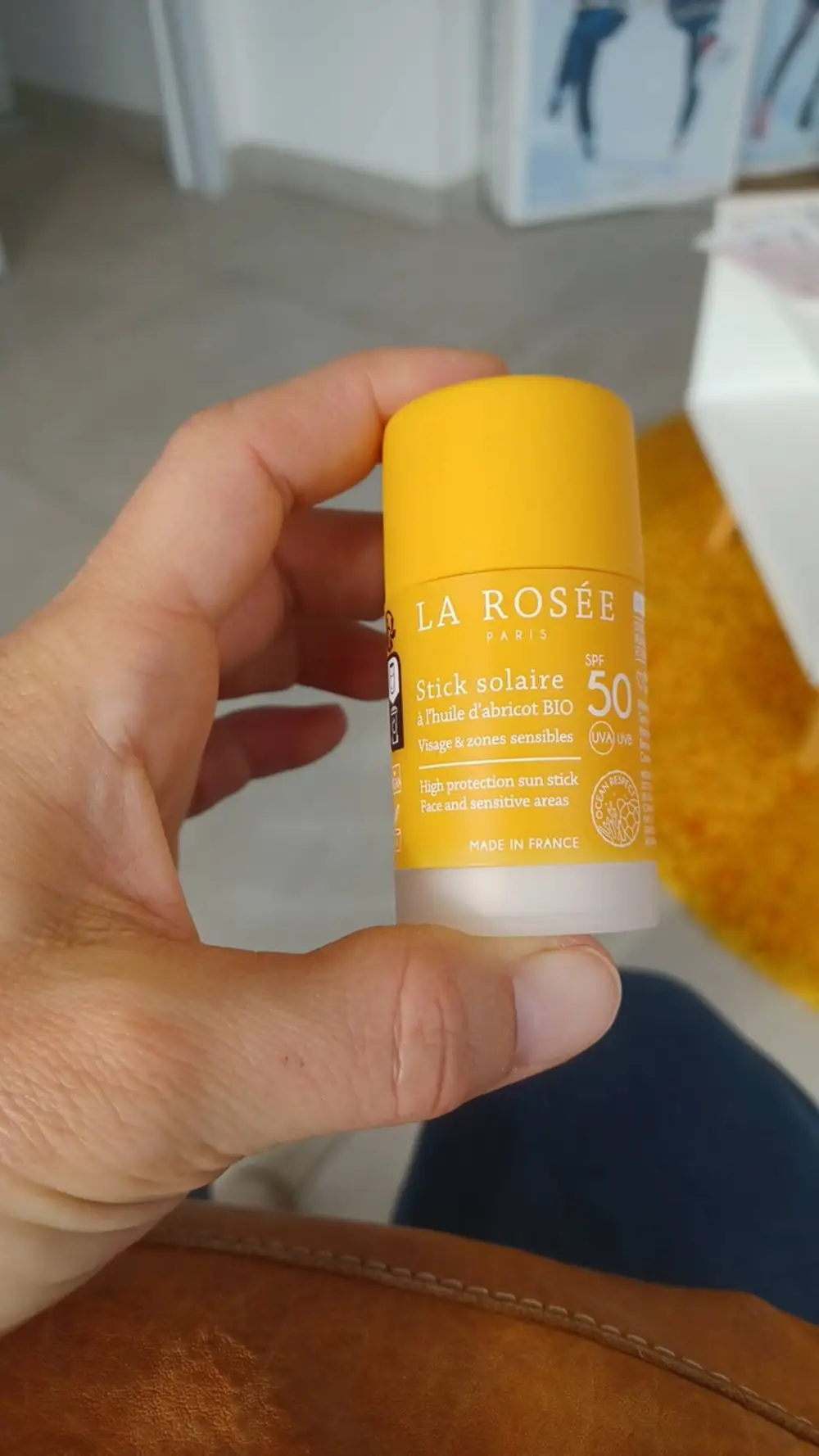 LA ROSÉE - Stick solaire à l'huile d'abricot bio SPF 50