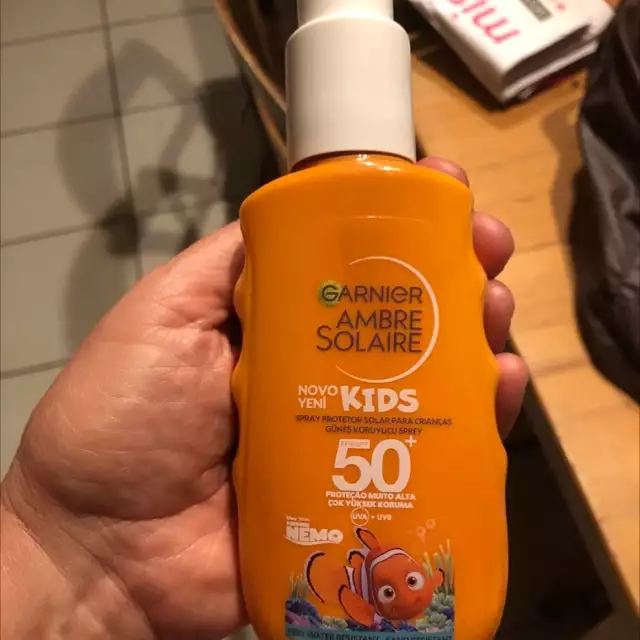 GARNIER - Ambre solaire - Spray protetor solar para crianças SPF 50+