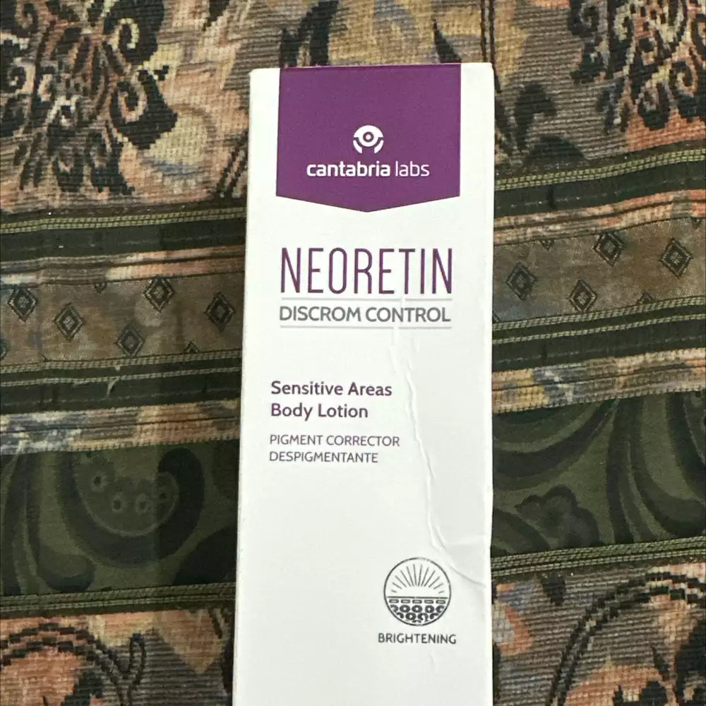 CANTABRIA LABS - Neoretin - Sensitive areas body lotion