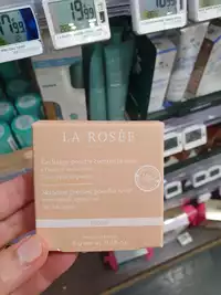 LA ROSÉE - Recharge poudre compacte soin medium