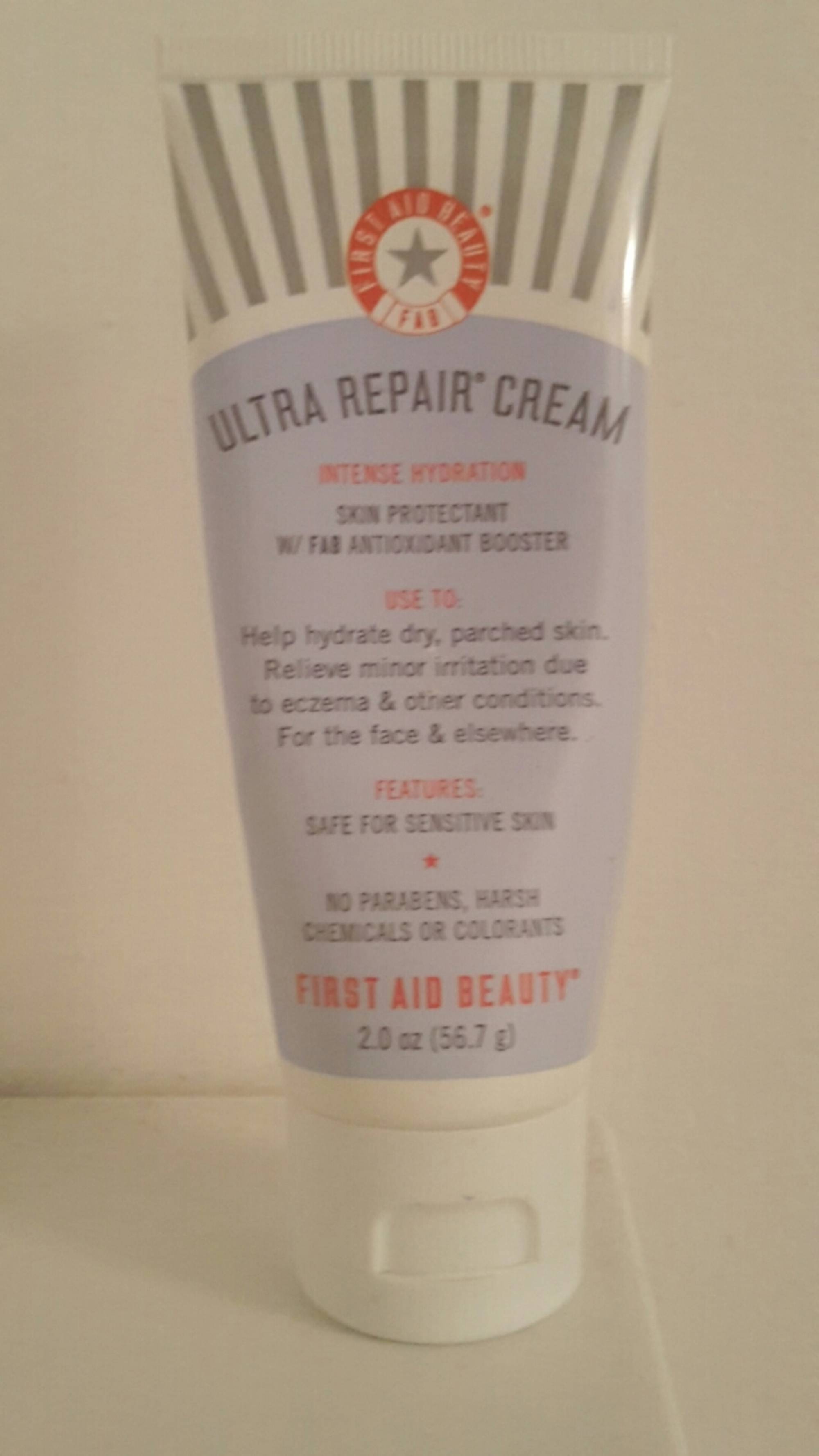 FIRST AID BEAUTY - Ultra repair'cream intense hydration