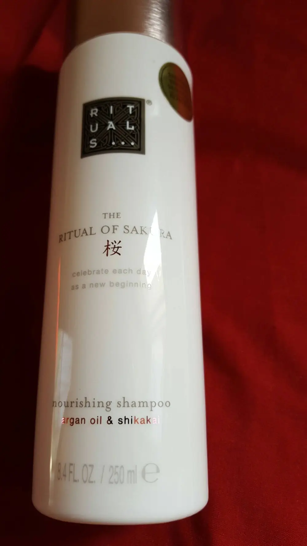 RITUALS - The ritual of sakura - Nourishing shampoo