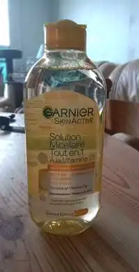 GARNIER - Solution micellaire tout en 1 à la vitamine C