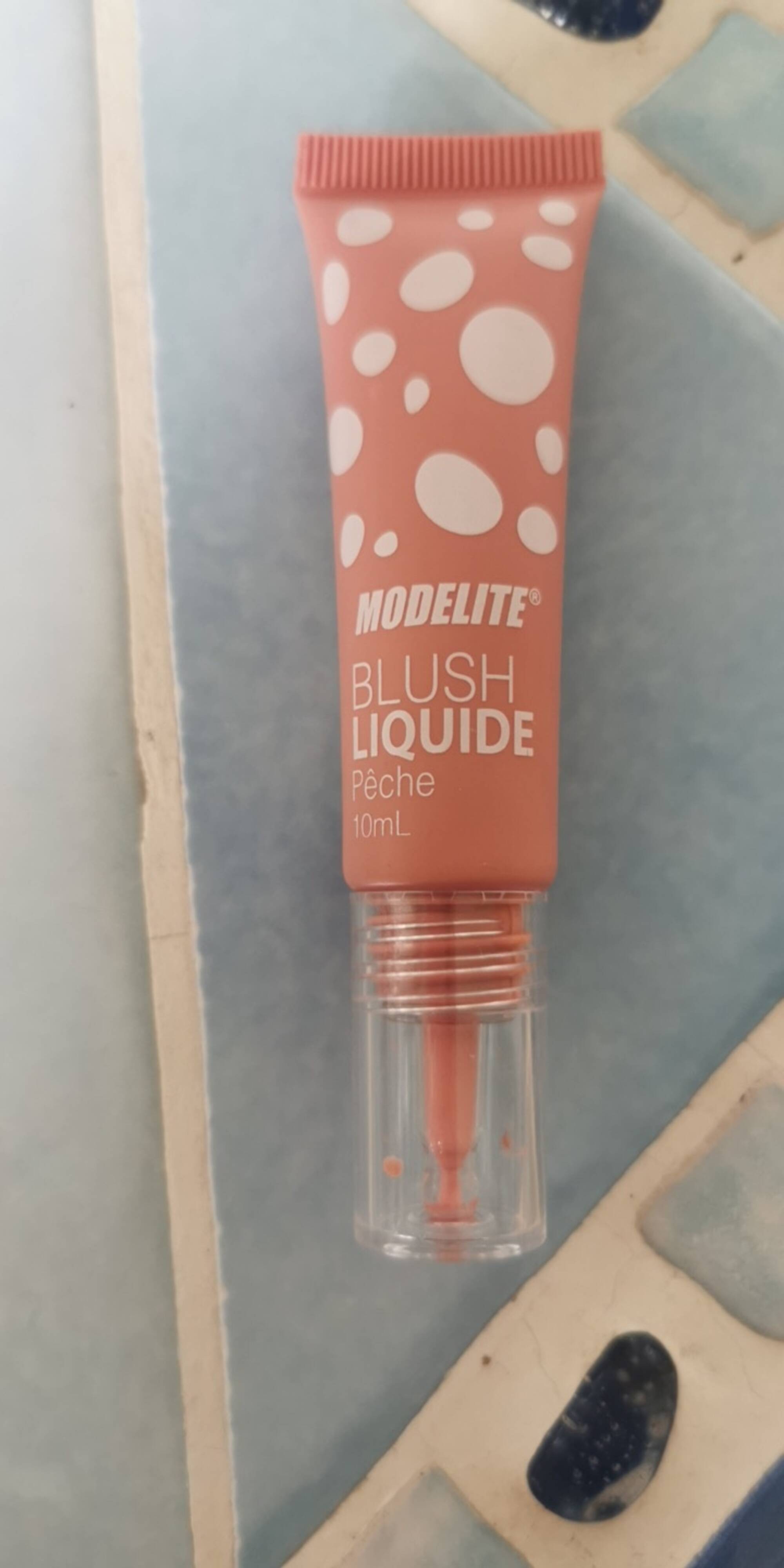 MODÉLITE - Blush liquide pêche