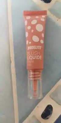 MODÉLITE - Blush liquide pêche