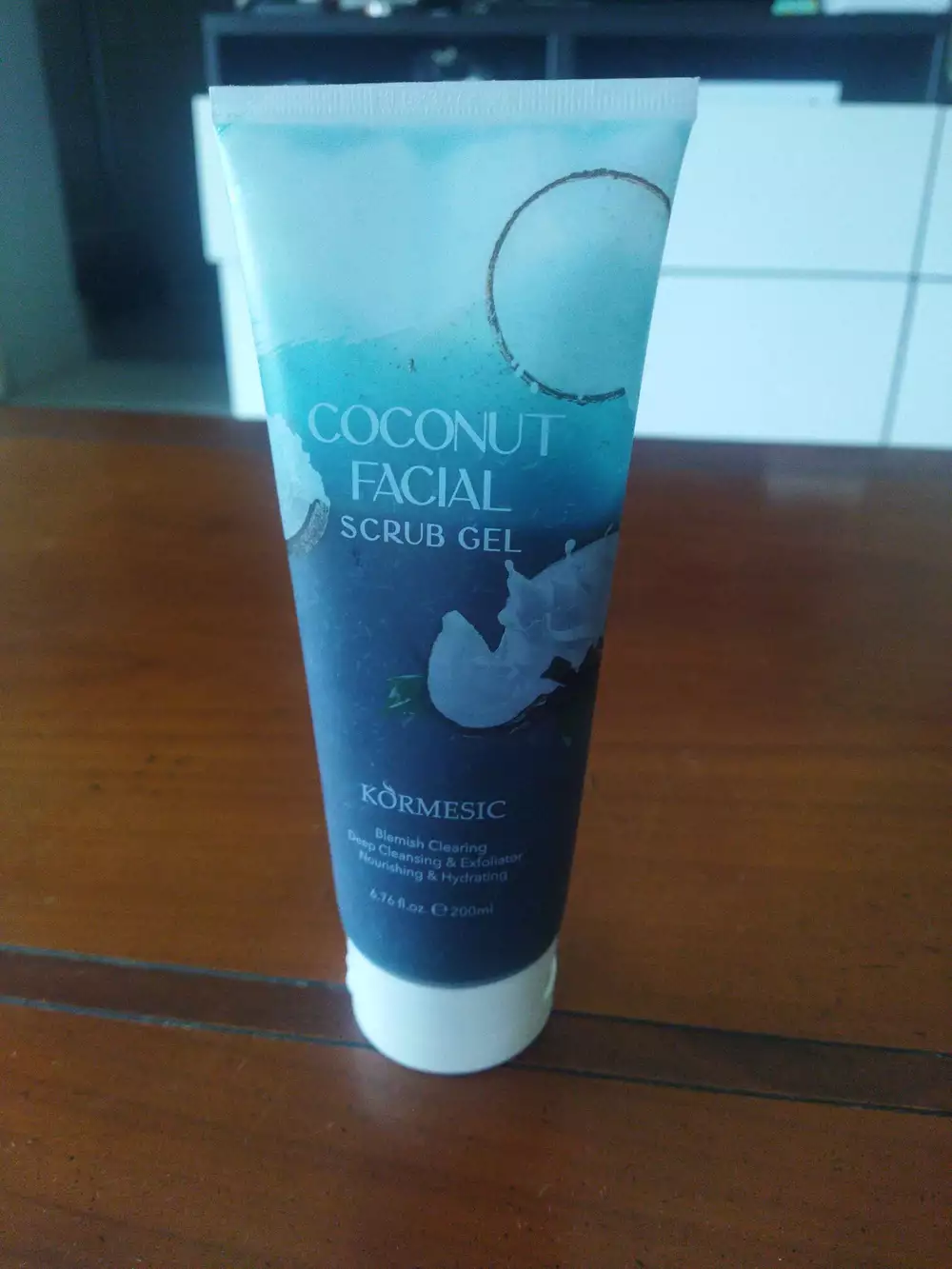 KORMESIC - Coconut facial - Scrub gel