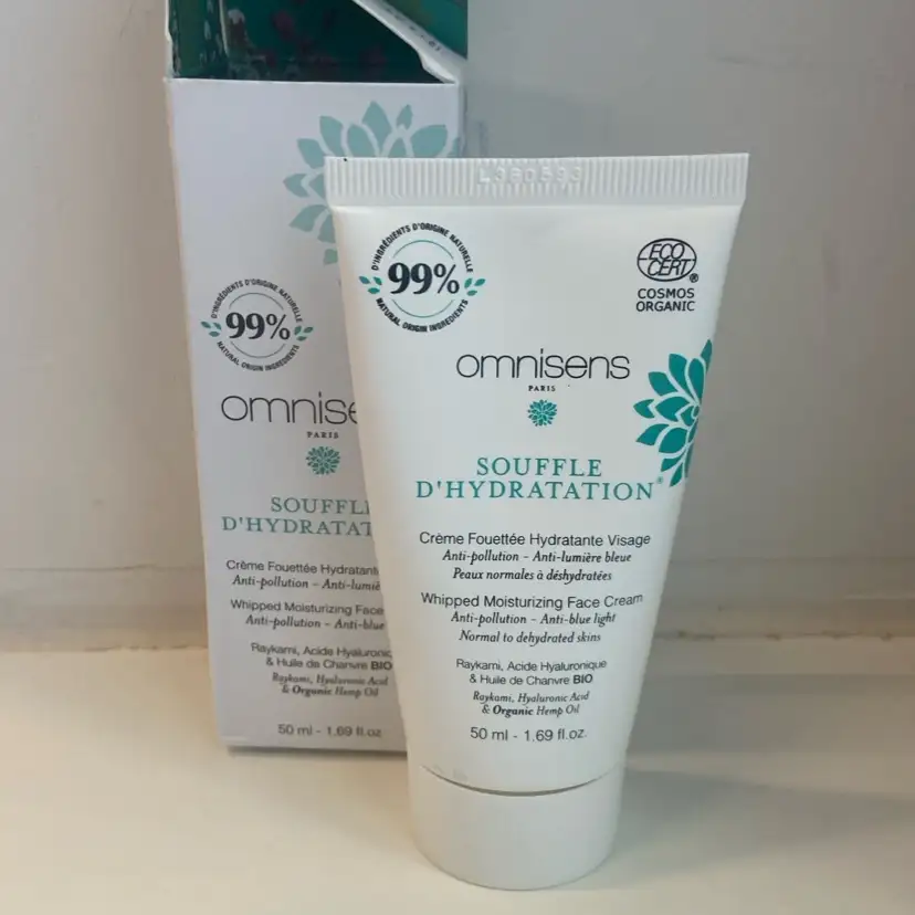 OMNISENS - Souffle d'hydratation - Crème fouettée hydratante visage