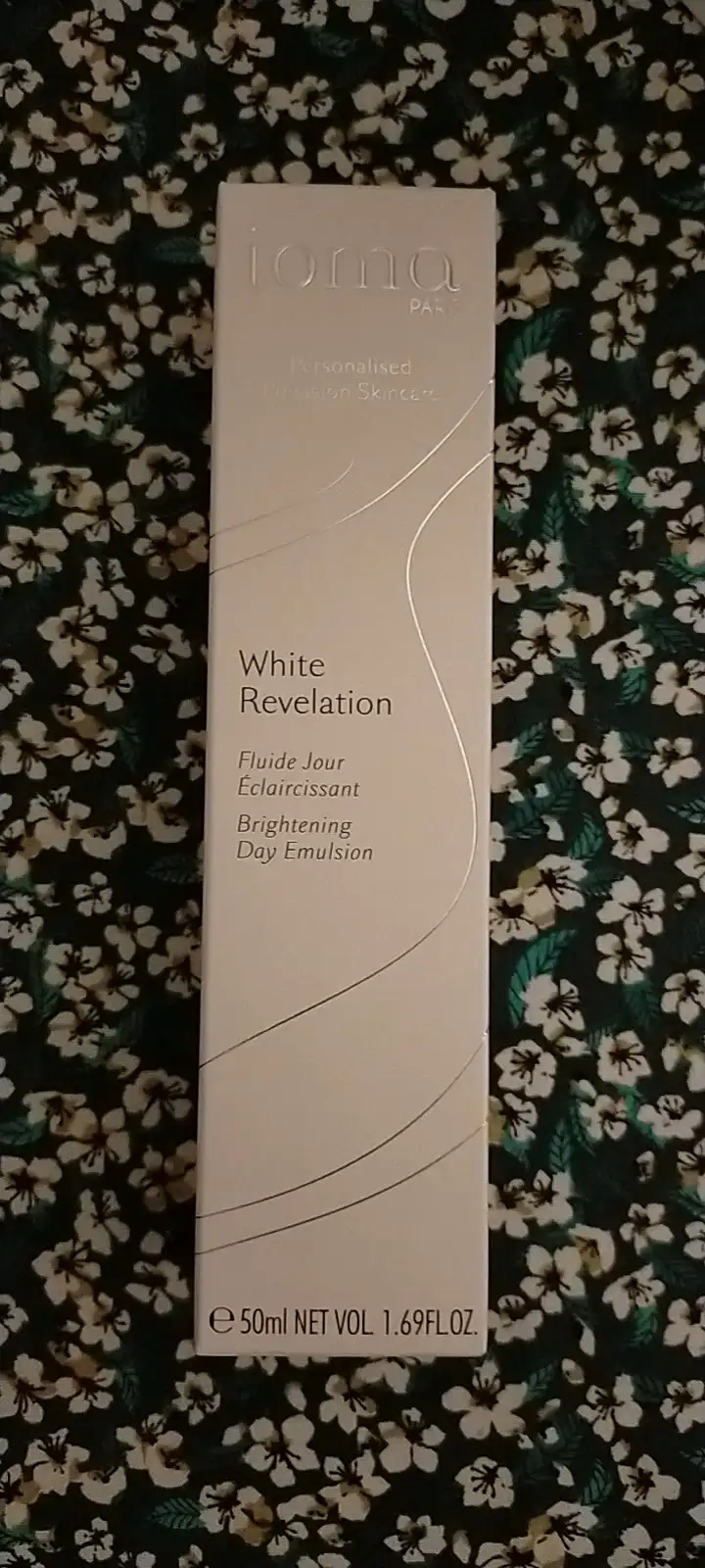 IOMA - White revelation - Fluide jour éclaircissant