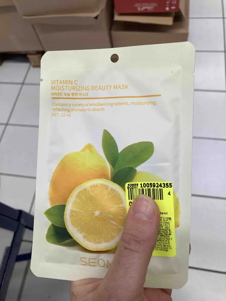 SEOMOU - Vitamin C - Moisturizing beauty mask