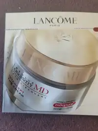 LANCÔME - Absolue longévité MD - Intercept the cream