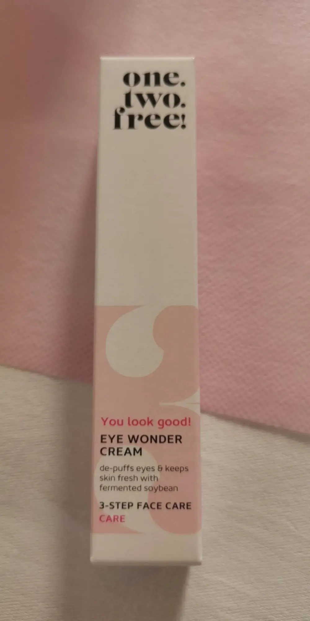 ONE.TWO.FREE! - Eye wonder cream