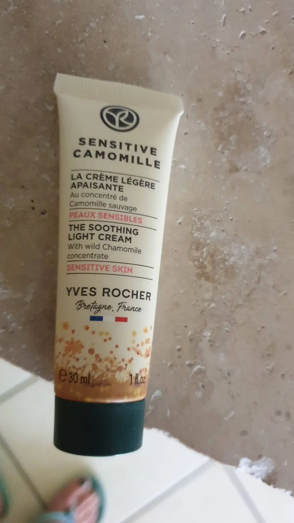 YVES ROCHER - Sensitive Camomille - La crème légère apaisante