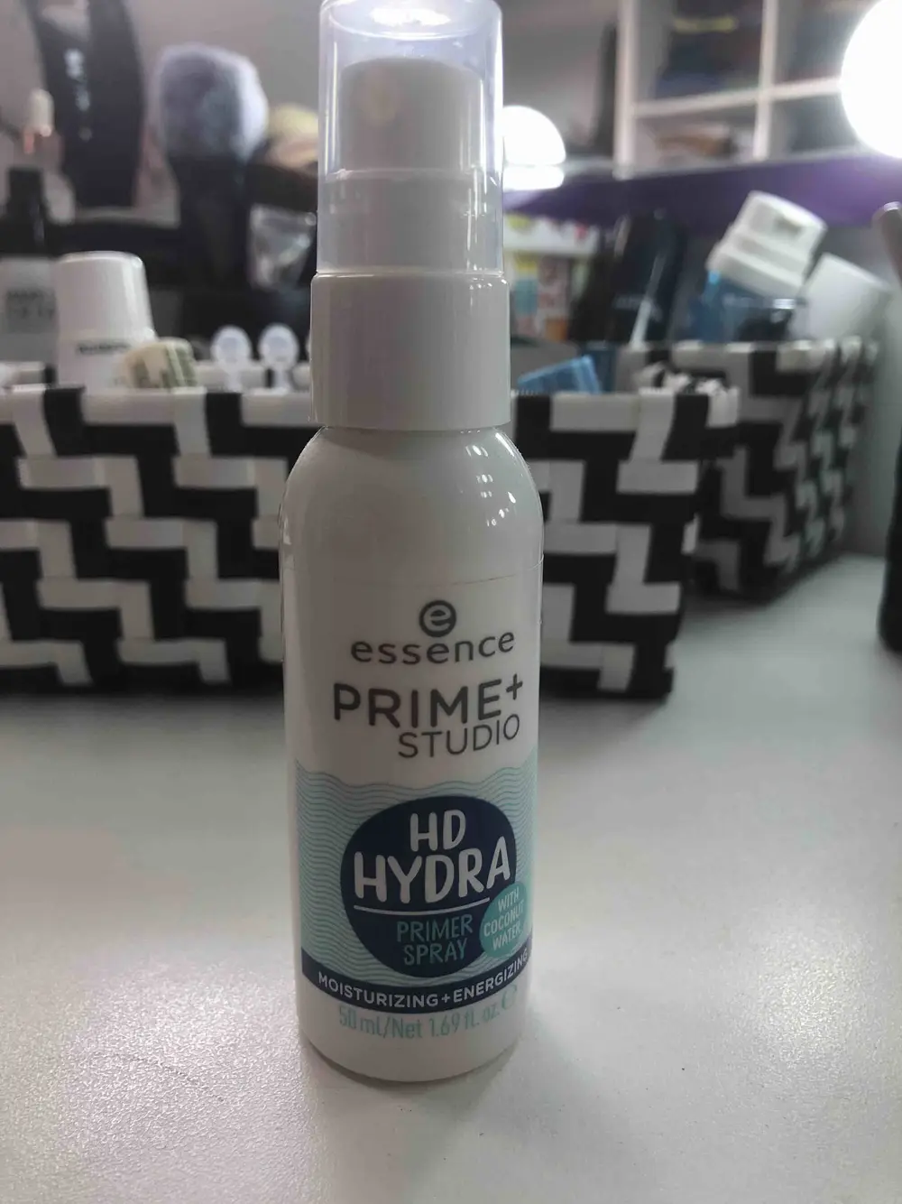 ESSENCE - Prime+studio - HD Hydra Primer spray