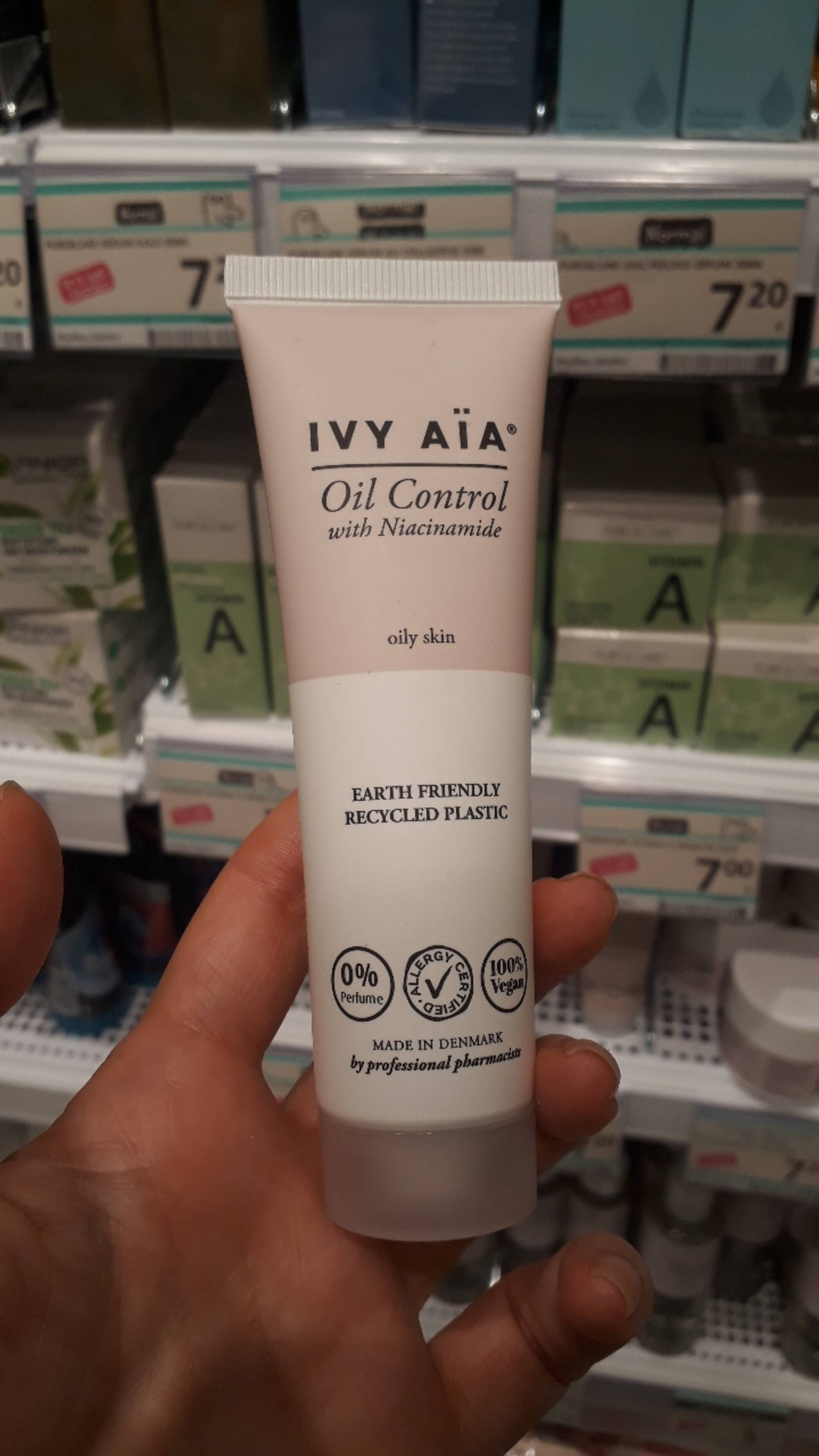 IVY AÏA - Oil control Olily skin