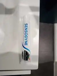 SENSODYNE - Soin blancheur naturelle au charbon