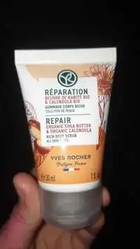 YVES ROCHER - Réparation - Gommage corps riche