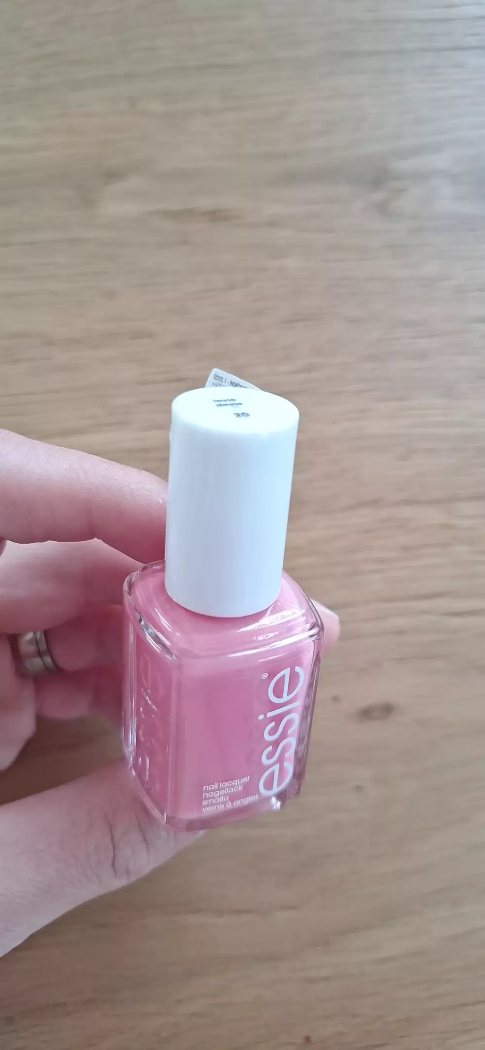 ESSIE - Vernis à ongles 20 lovie dovie