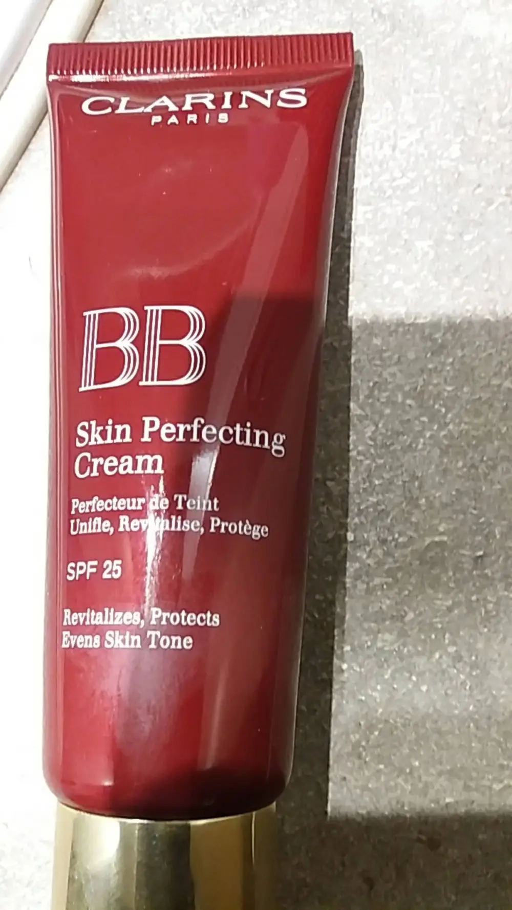 CLARINS - BB Skin perfecting cream SPF 25