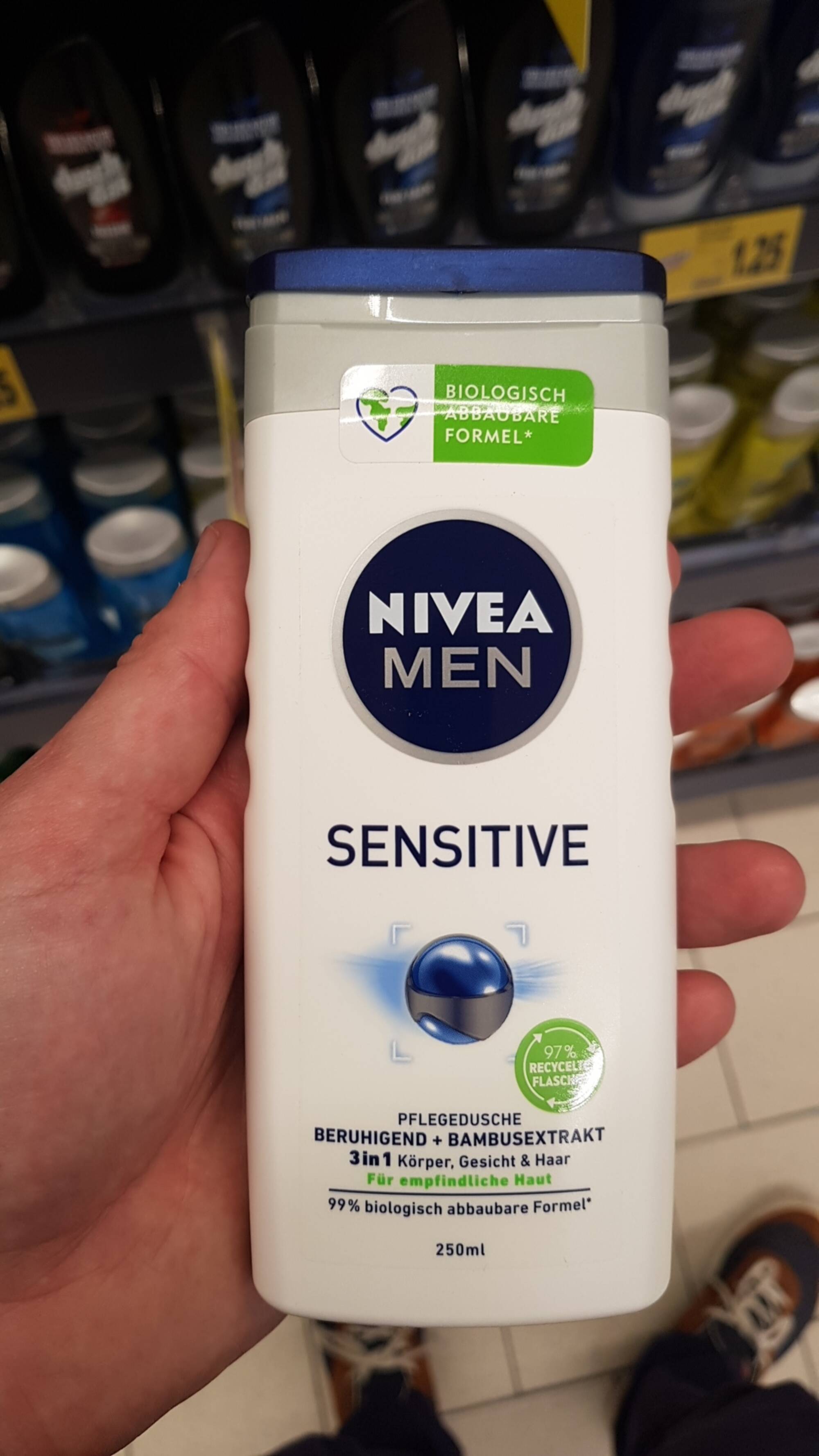 NIVEA - Men Sensitive - Pflegedusche