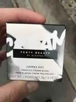 FENTY BEAUTY BY RIHANNA - Cheeks out - Fard à joues crème polyvalent