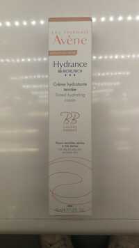 AVÈNE - Hydrance BB lumière - Crème hydratante teintée
