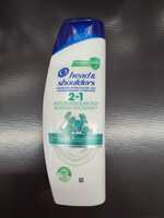 HEAD & SHOULDERS - Shampooing antipelliculaire + soin anti-démangeaisons