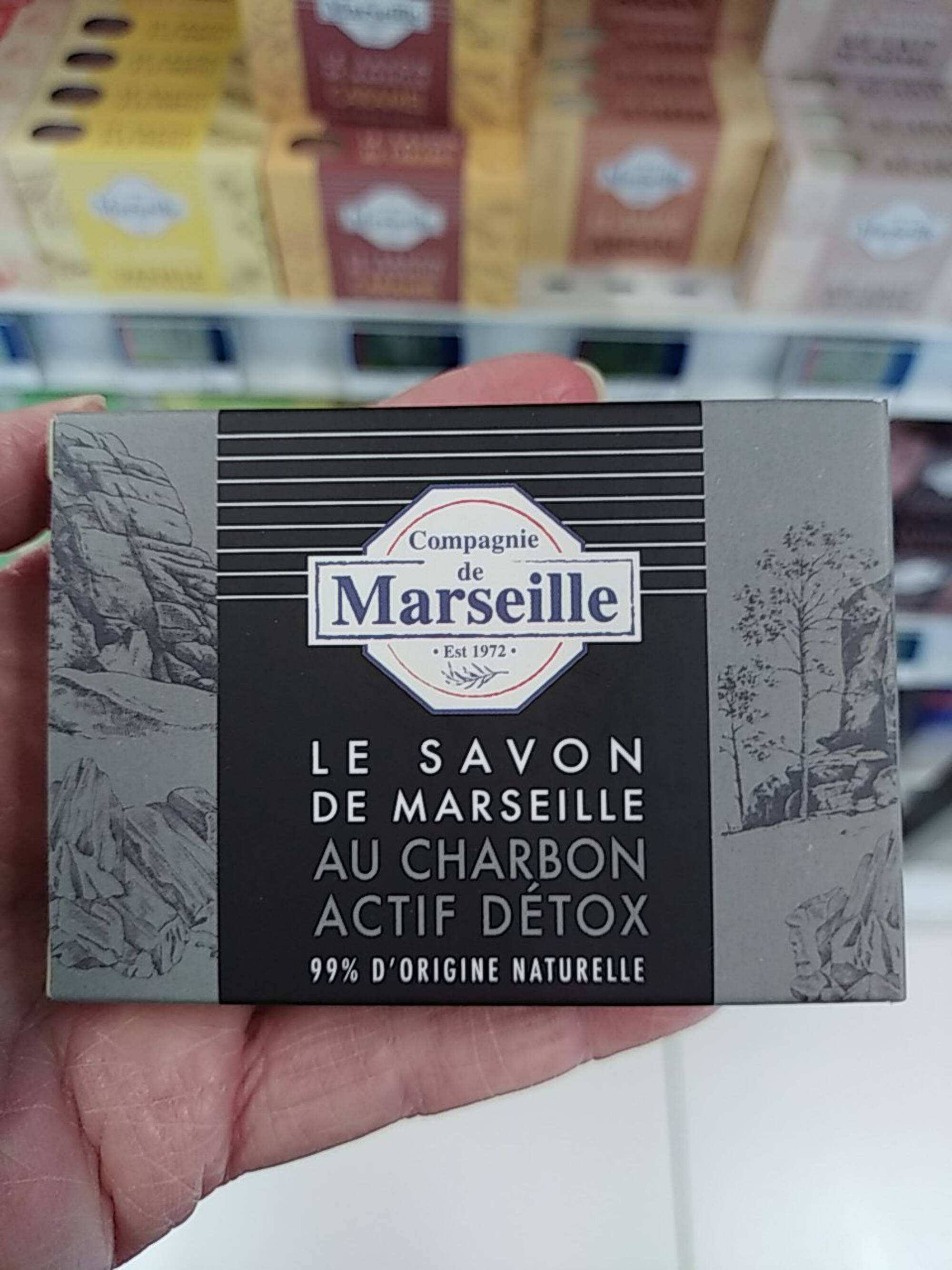COMPAGNIE DE MARSEILLE - Le savon de Marseille au charbon actif détox