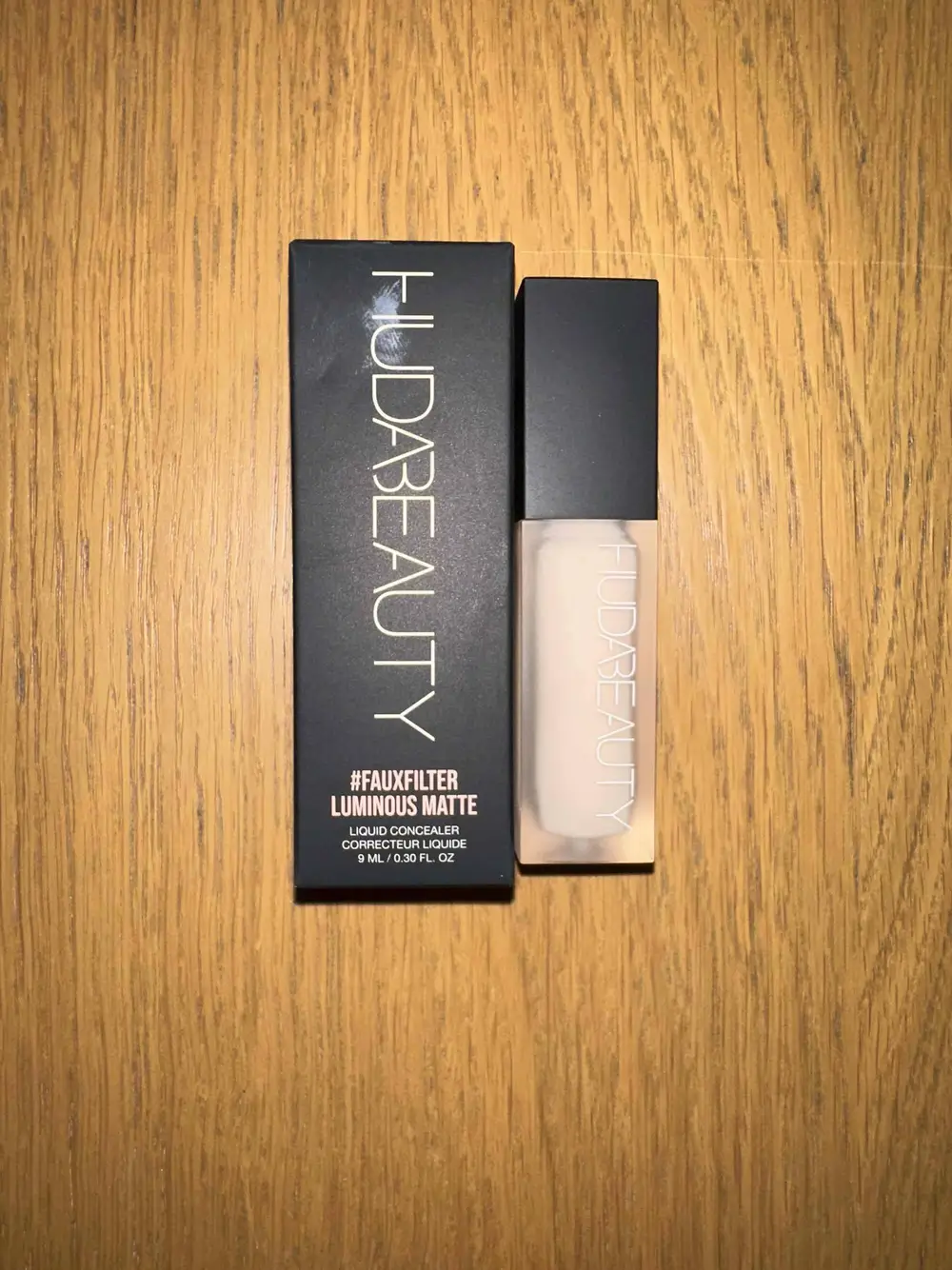 HUDA BEAUTY - Fauxfilter luminous matte - Correcteur liquide