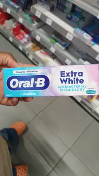 ORAL-B - Extra white - Dentifrice complete