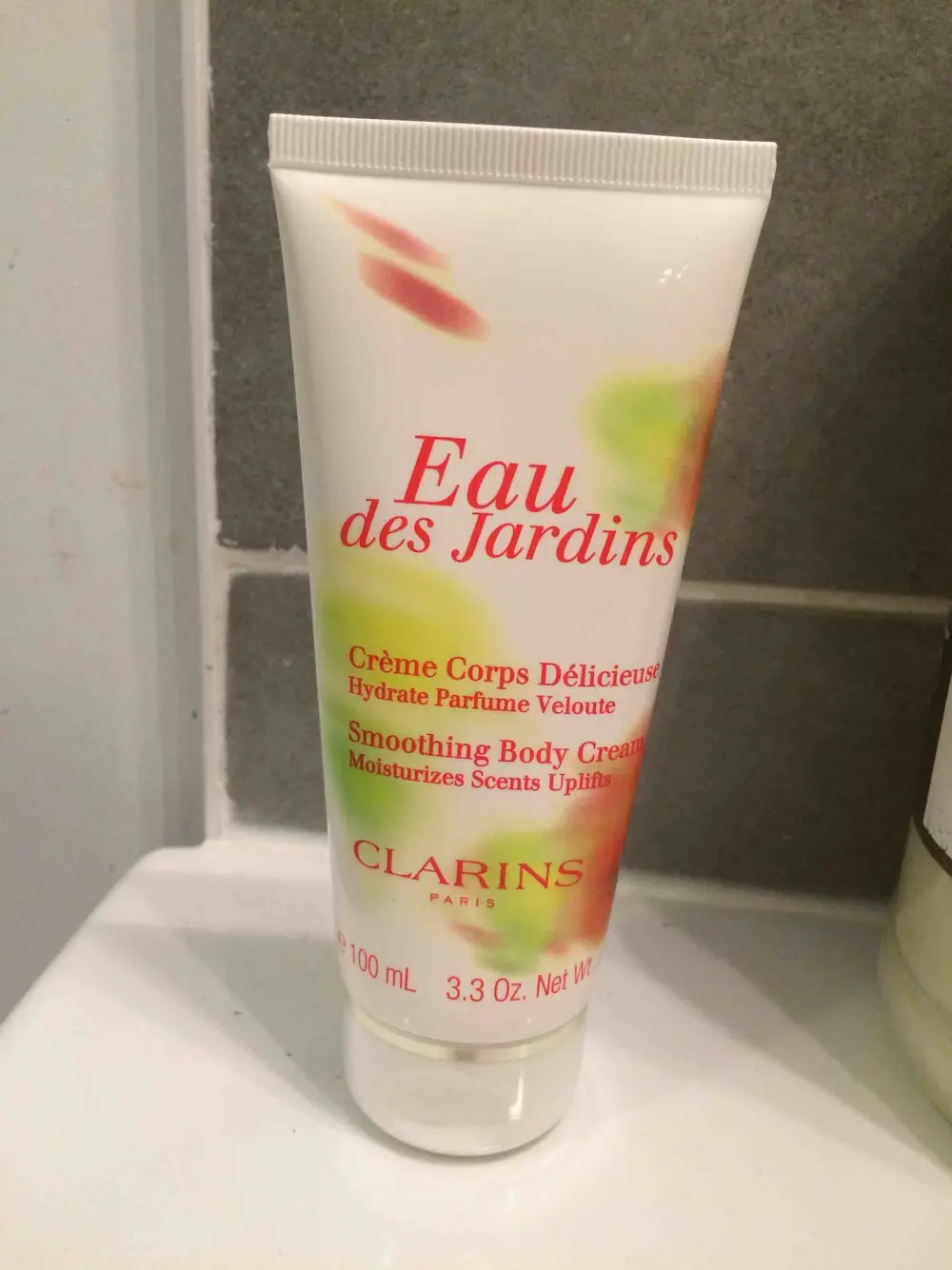 CLARINS - Eau des Jardins - Crème corps délicieuse