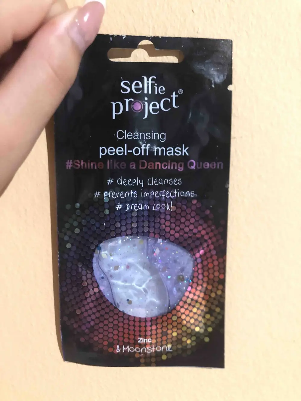SELFIE PROJECT - #Shine like a dancing queen - Cleansing peel-off mask