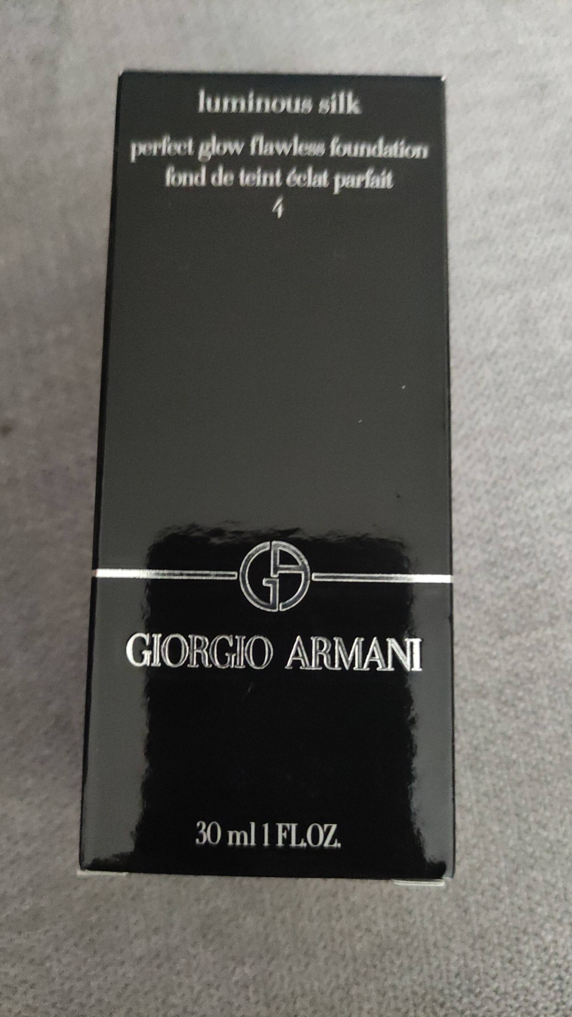 GIORGIO ARMANI - Luminous silk - Fond de teint éclat parfait 4