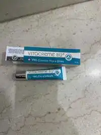 VITACREME B12 - Vita contour yeux et lèvres