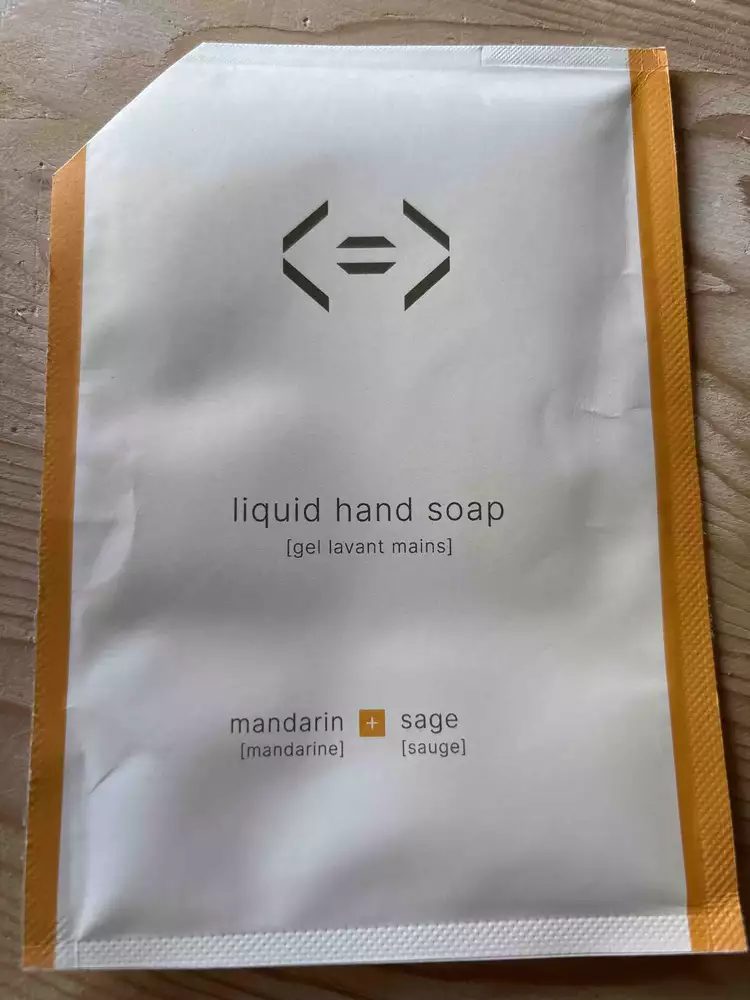 LESS IS MORE - Gel lavant mains mandarin sage