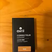 AVRIL - Correcteur certifié bio doré