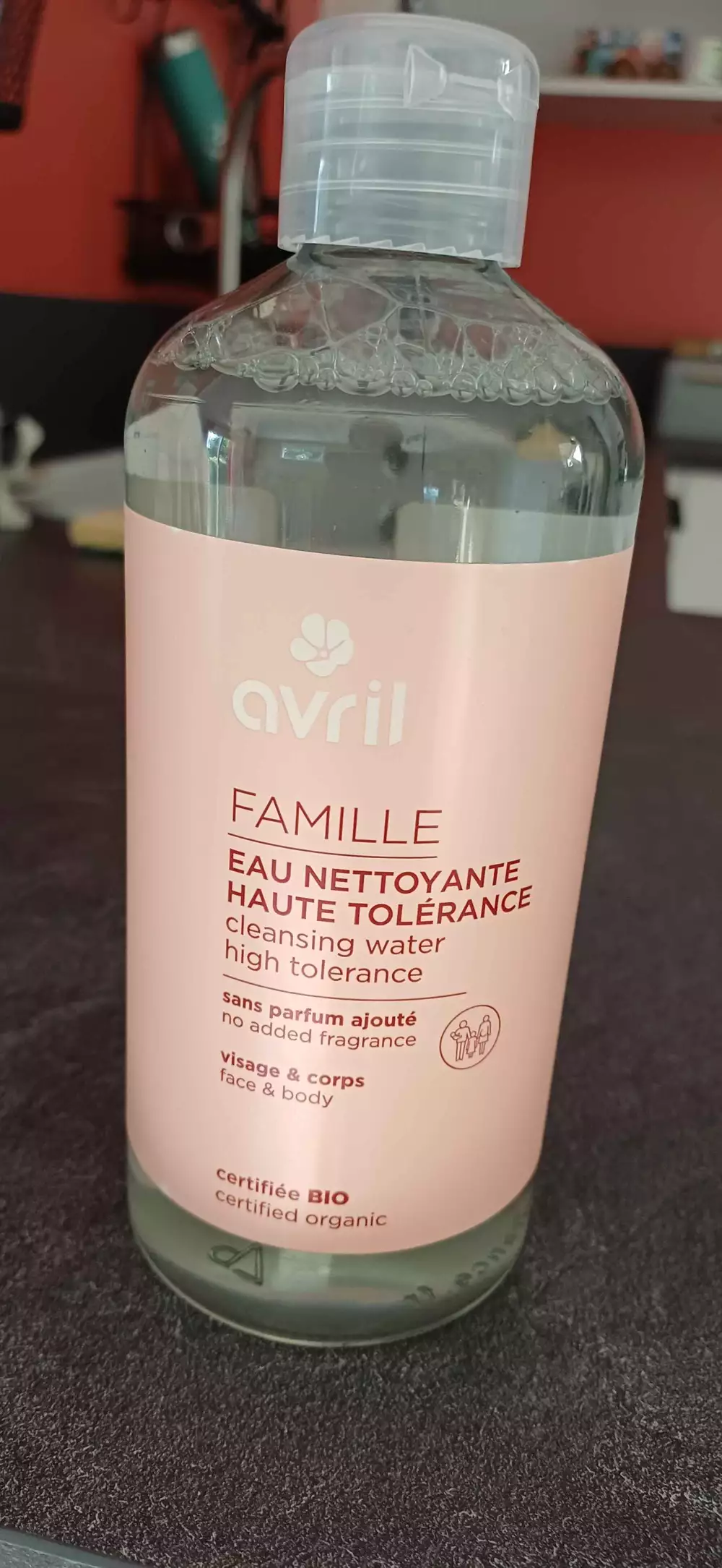 AVRIL - Famille - Eau nettoyante haute tolérance