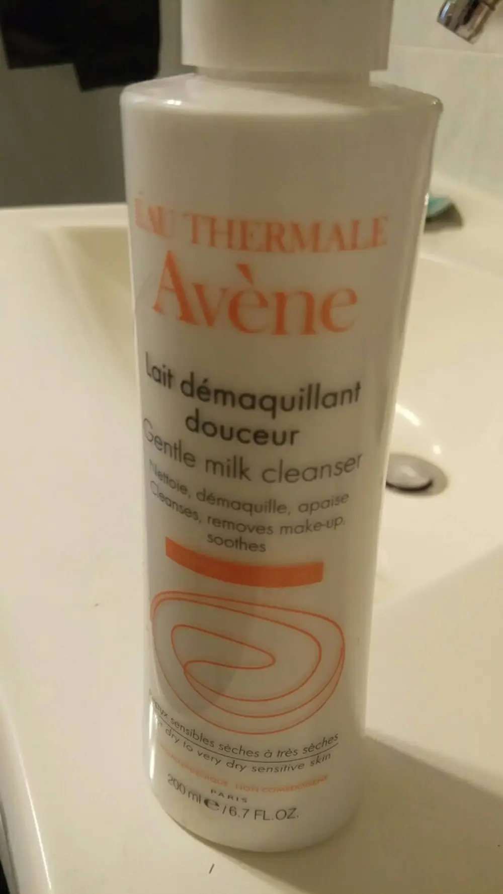 AVÈNE - Lait démaquillant douceur