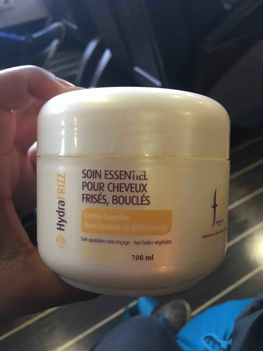 FARIDA B - Hydrafrizz - Crème fouettée nourissante et définissante