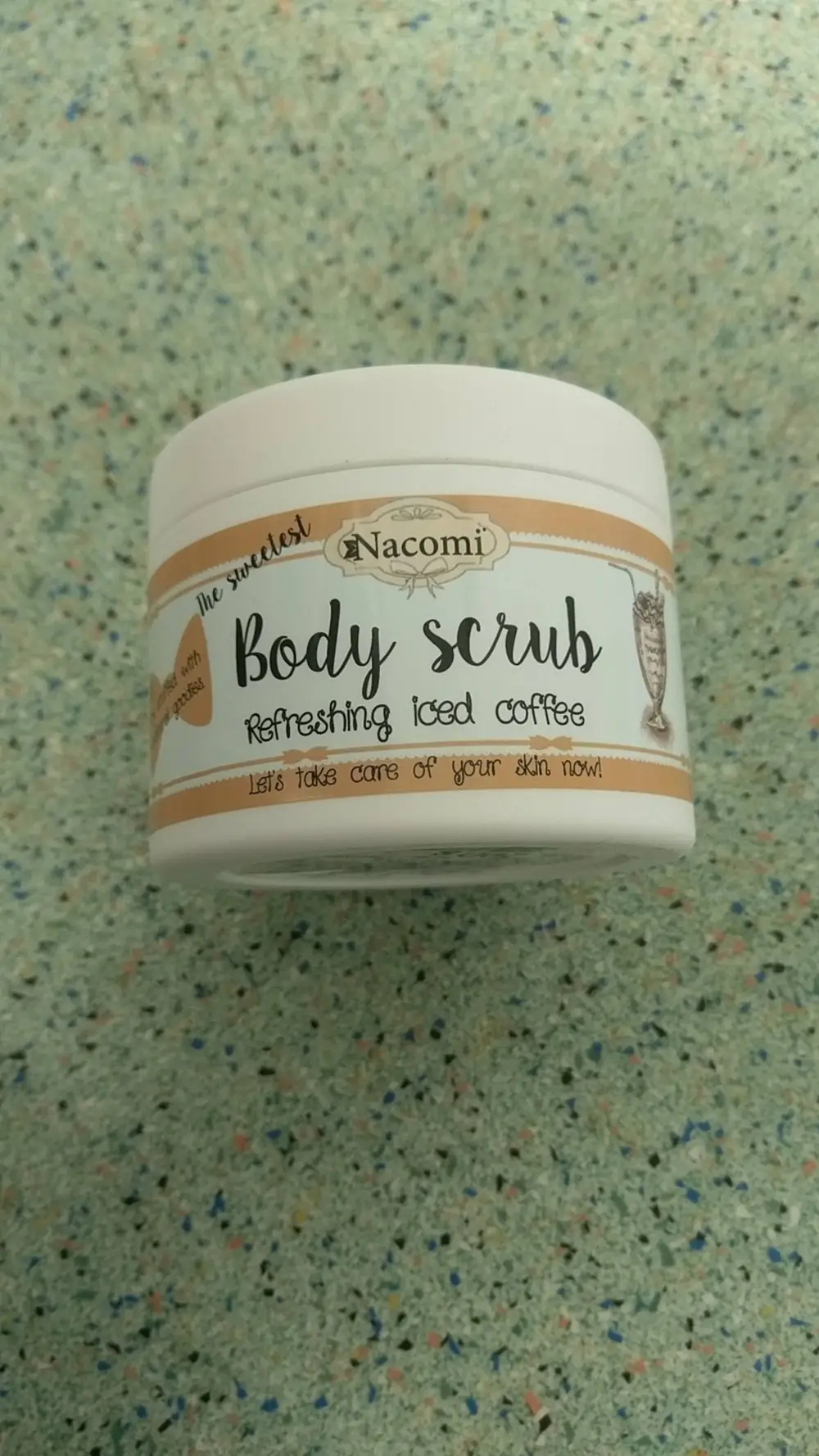 NACOMI - Body scrub - Refreshing iced coffee