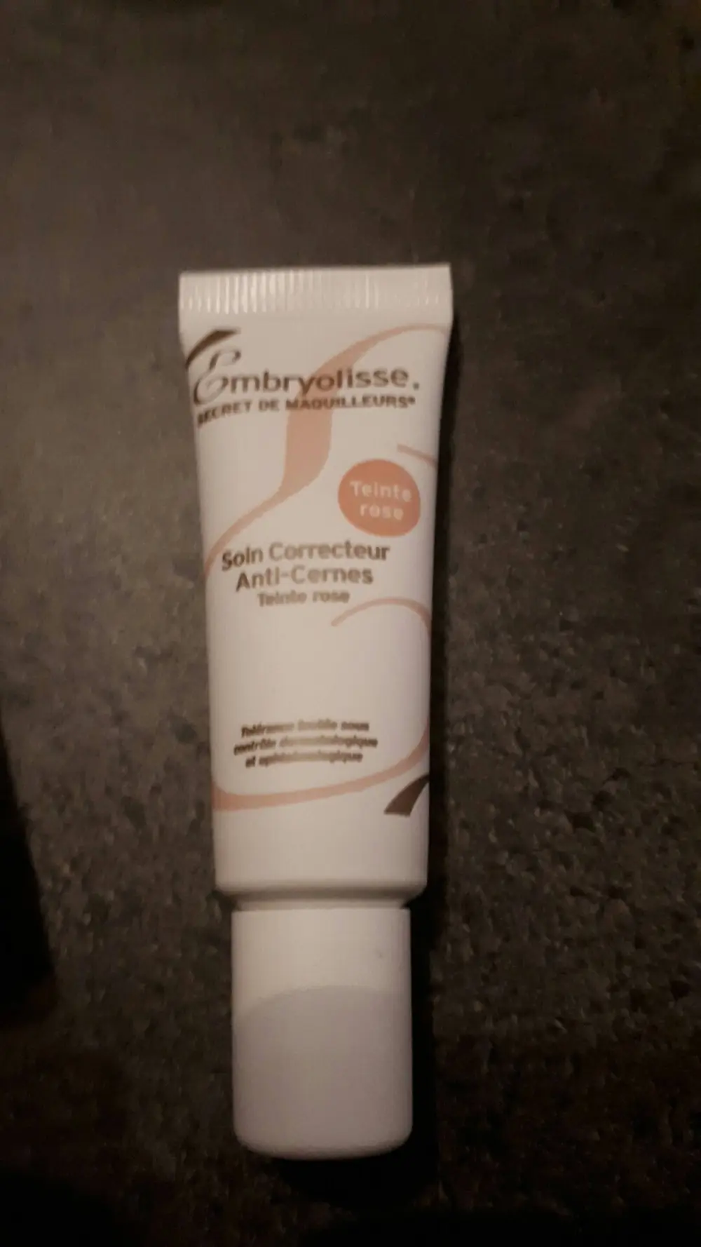 EMBRYOLISSE - Soin correcteur anti-cernes teinte rose