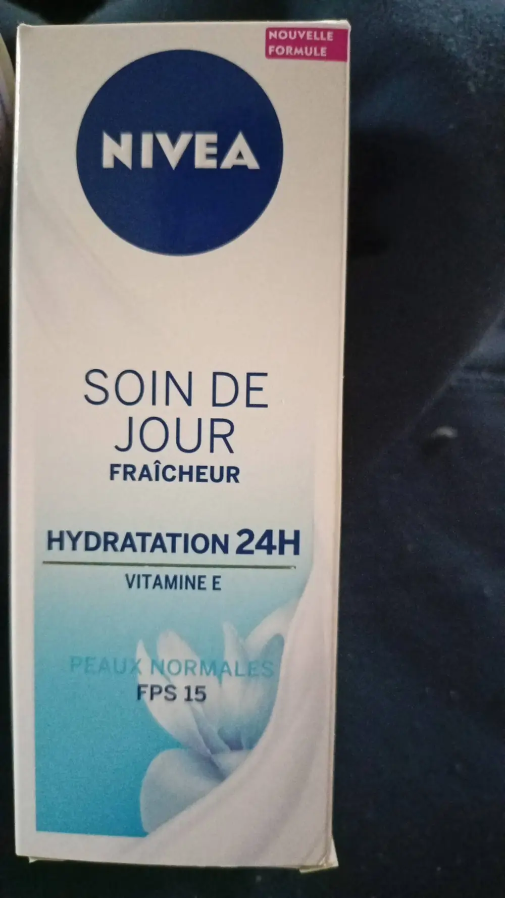 NIVEA - Extrait de magnolia - Soin de jour 24 hydratant