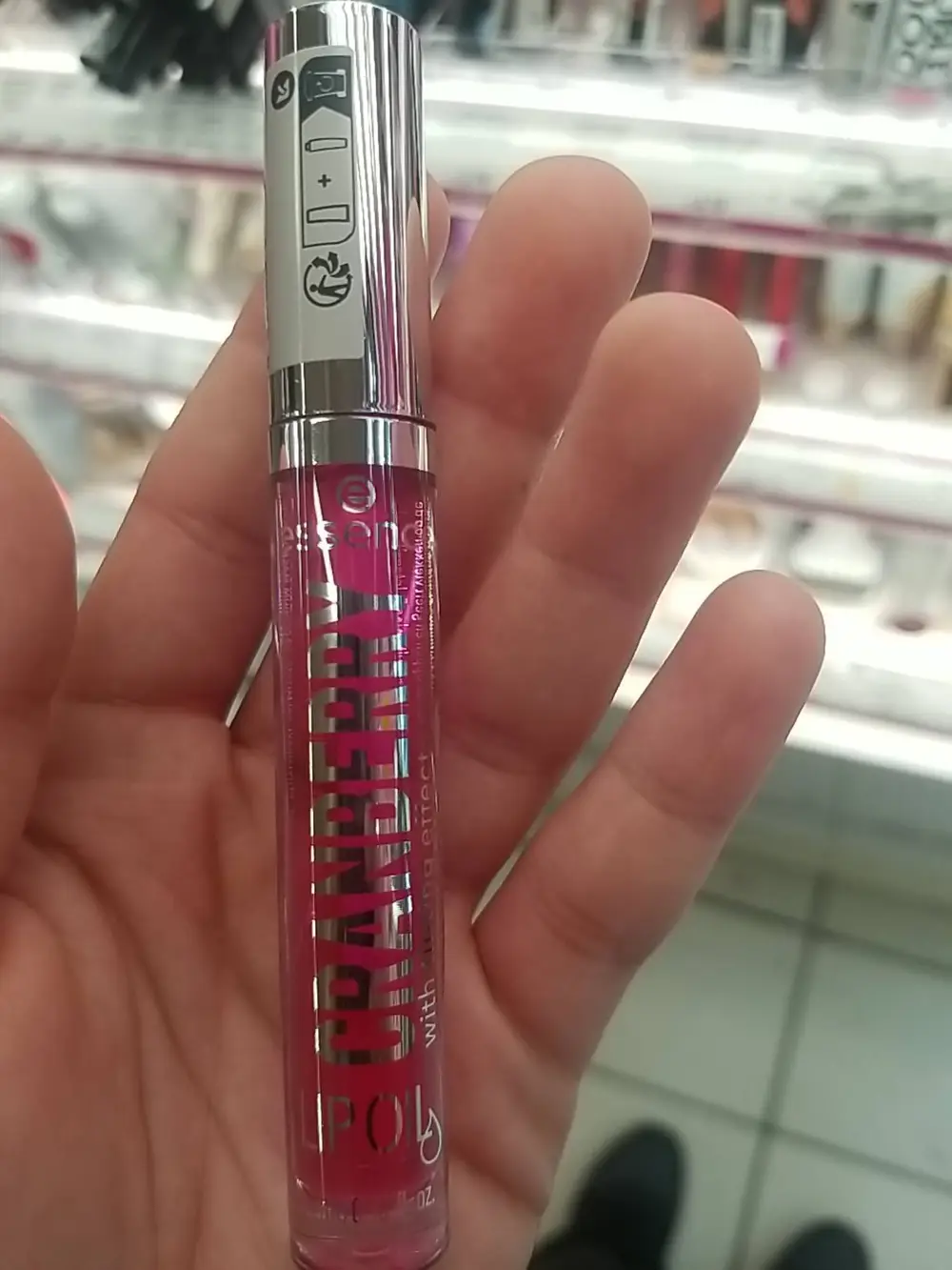 ESSENCE - Cranberry - Lip oil