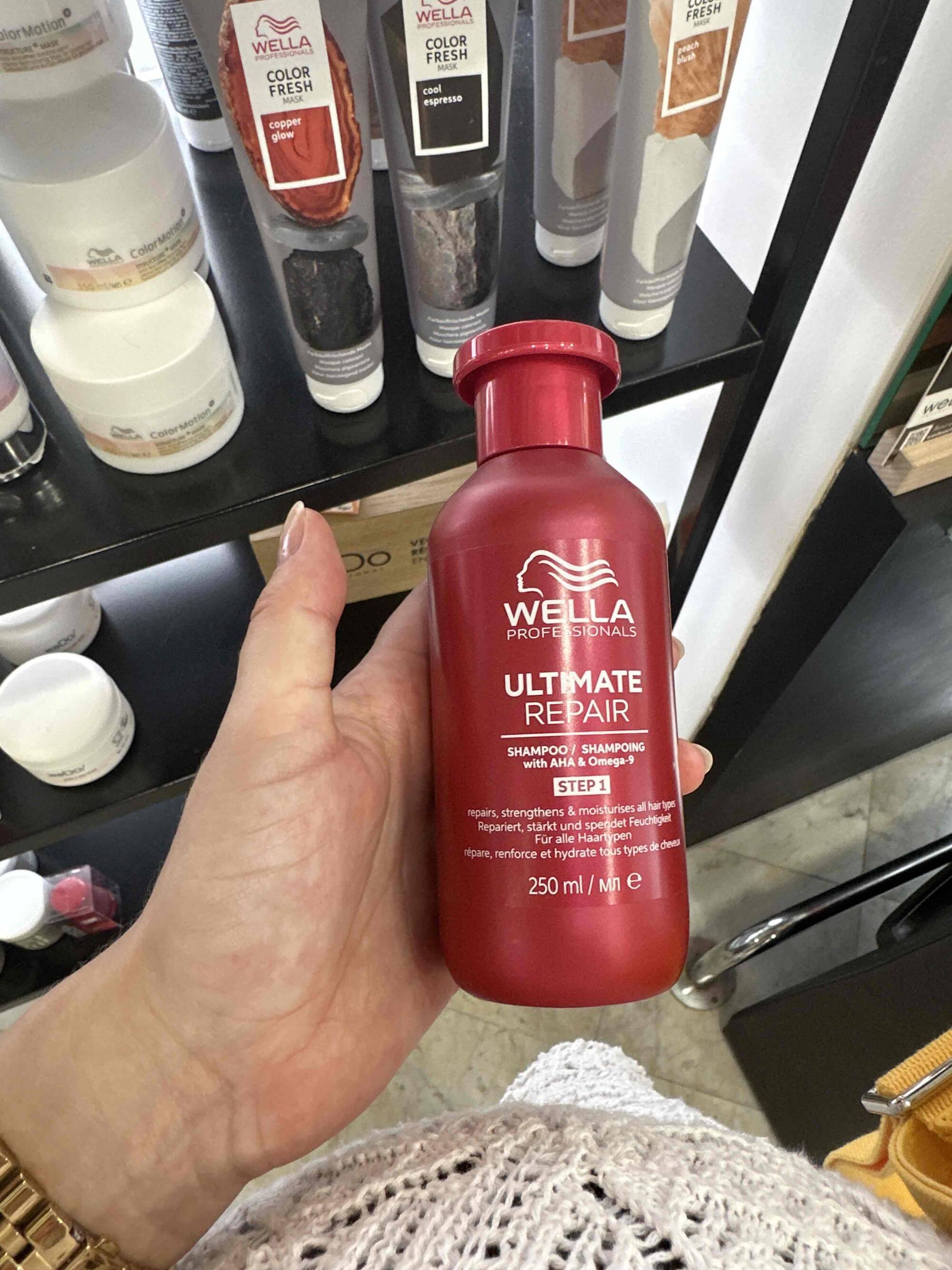 WELLA PROFESSIONALS - Ultimate repair - Shampooing step 1