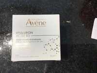 AVÈNE - Hyaluron activ B3 - Crème fermeté régénérante