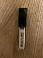 GIVENCHY - Prisme libre - Skin-caring concealer 